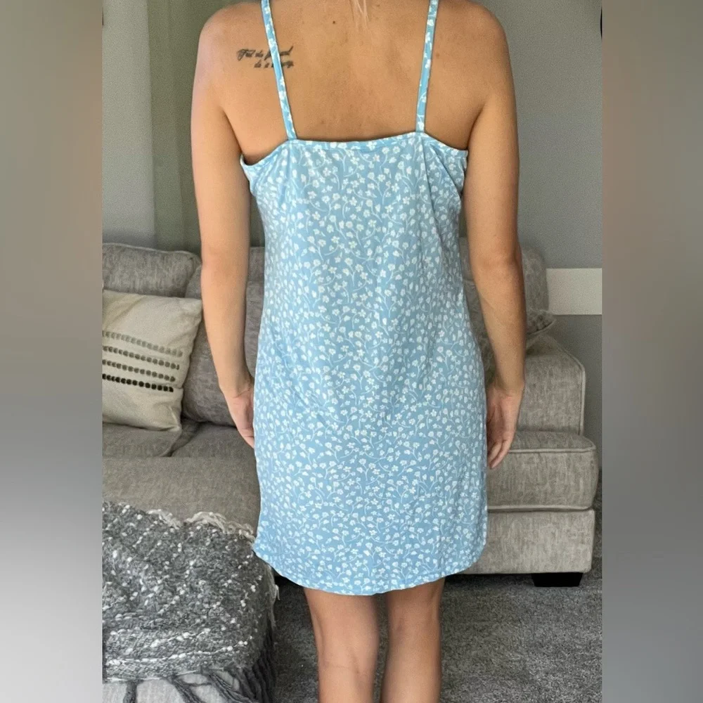 Summer dress - Picture 1 of 2